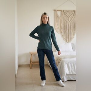 Beautiful blue green merino wool sweater! Comfortable neckline mock turtle!